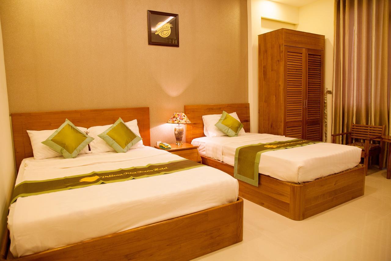 Pelican Nha Trang Hotel Extérieur photo