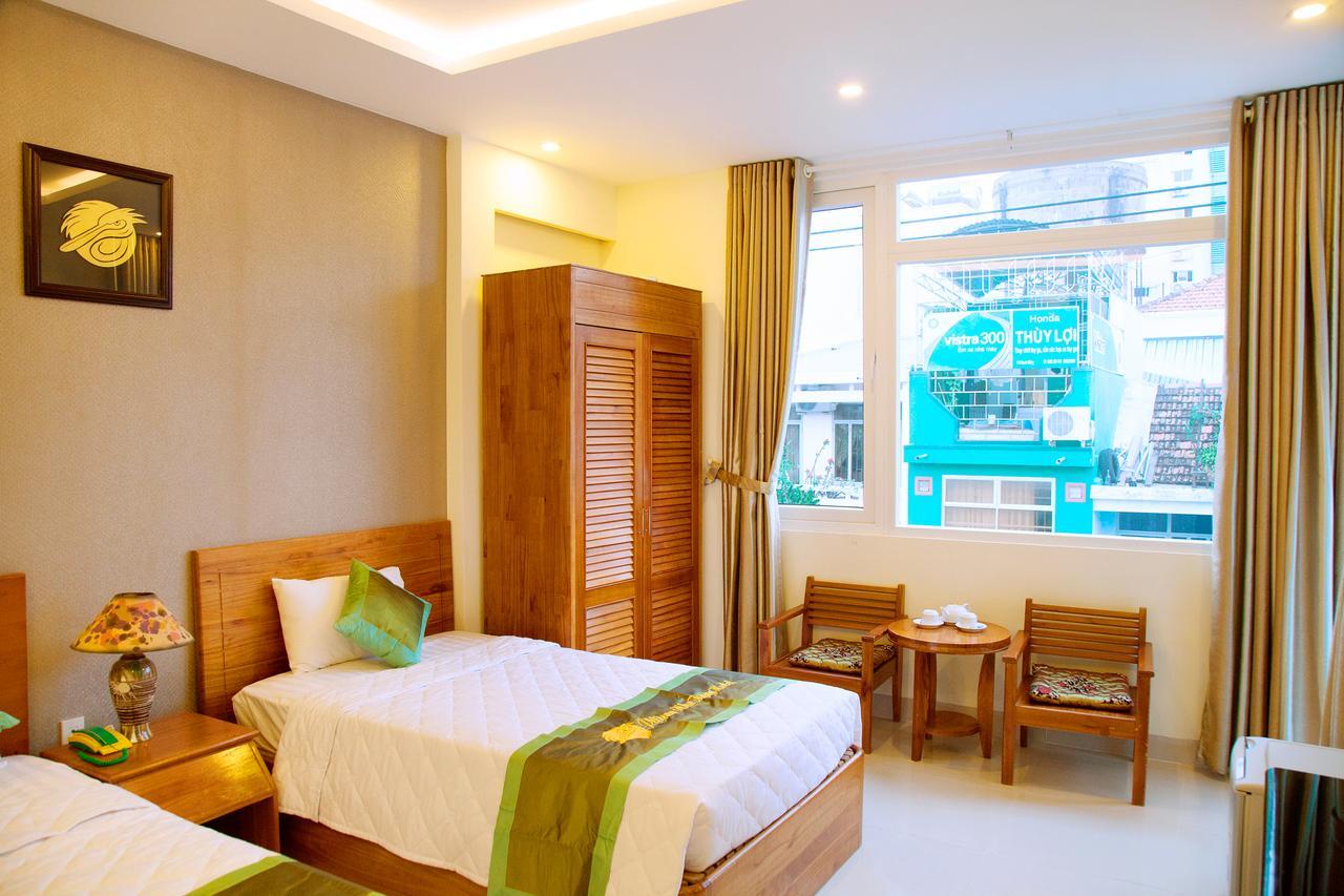 Pelican Nha Trang Hotel Extérieur photo